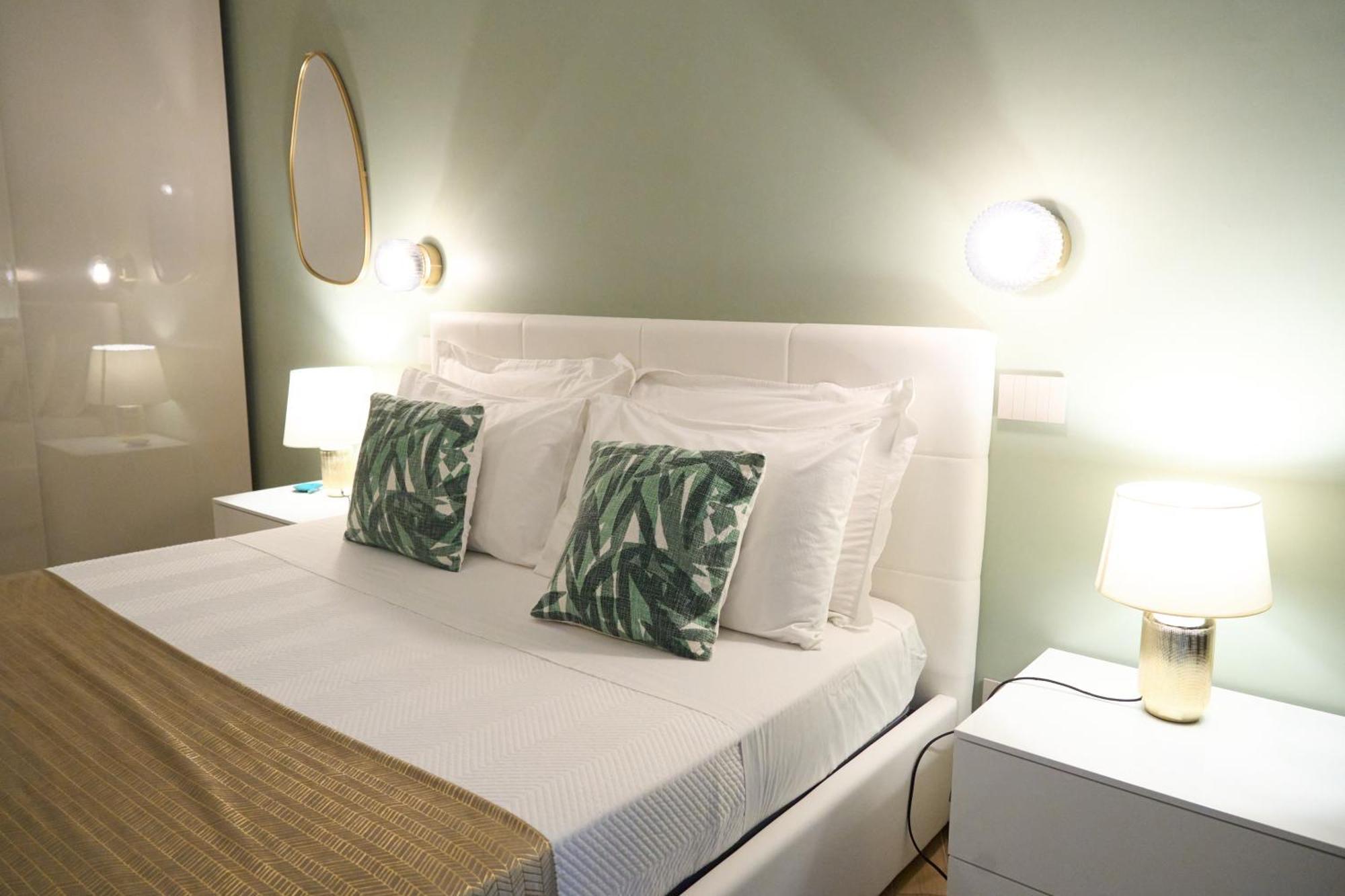 Trastevere Boutique With Gym And Steam Shower Rome Bagian luar foto
